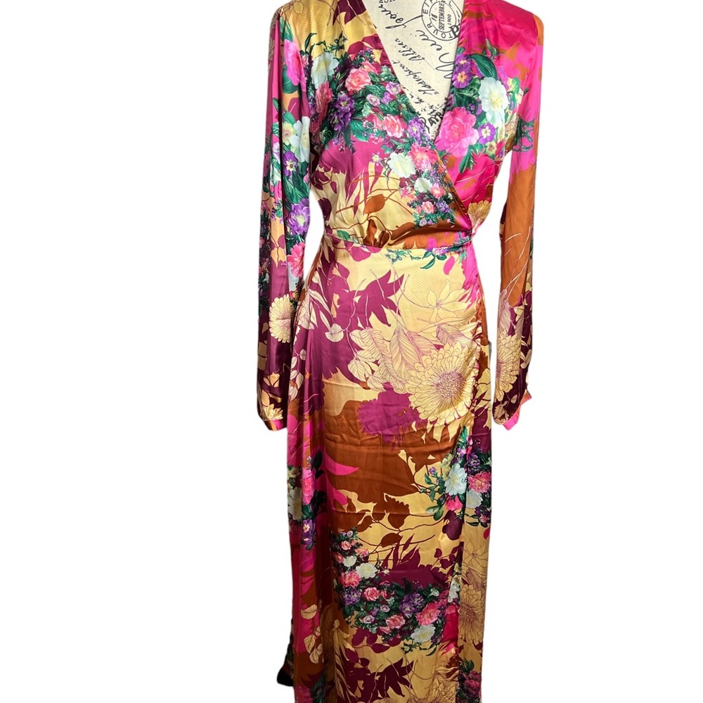 A beautiful wrap dress..brand new